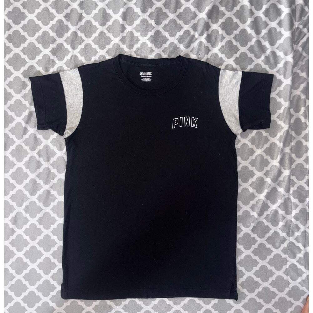 PINK VS Tee